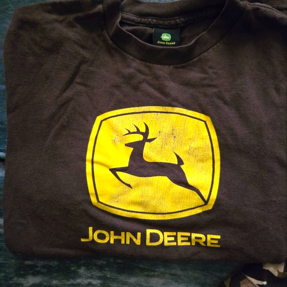 Vintage John Deere Men's Brown and Yellow T-Shirt